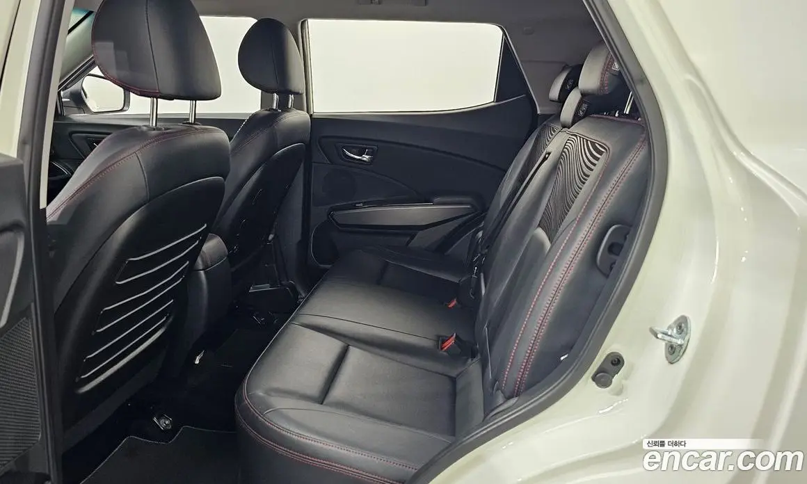 SsangYong TIBOLI 2016 1.6 автомат (гидро), фото 16