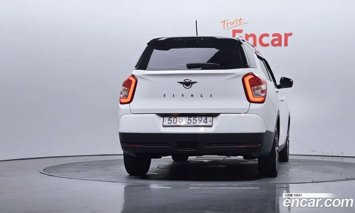 SsangYong TIBOLI 2016 1.6 автомат (гидро), фото 4