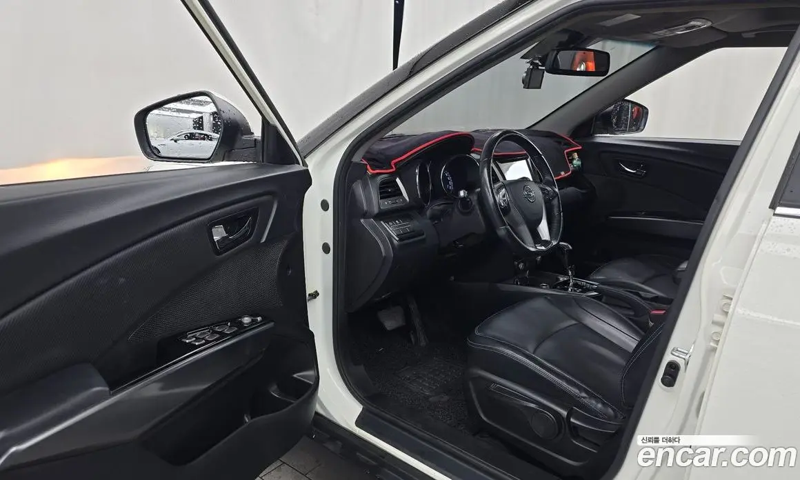 SsangYong TIBOLI 2017 1.6 автомат (гидро), фото 13