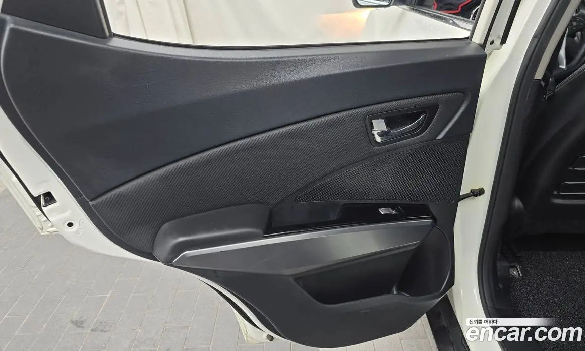 SsangYong TIBOLI 2017 1.6 автомат (гидро), фото 15