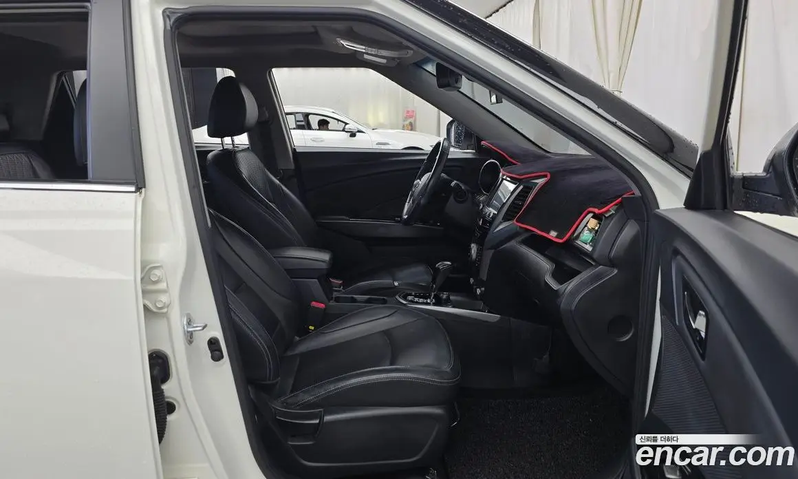 SsangYong TIBOLI 2017 1.6 автомат (гидро), фото 16