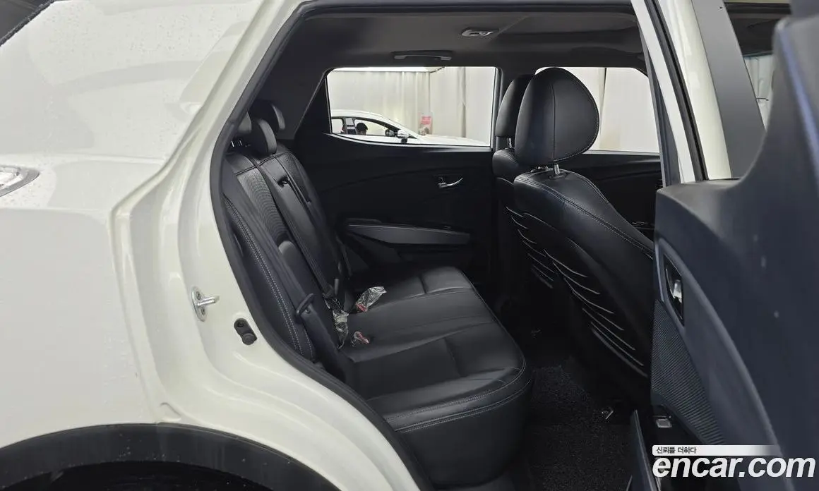 SsangYong TIBOLI 2017 1.6 автомат (гидро), фото 17