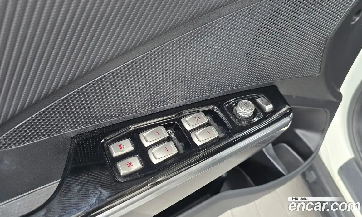 SsangYong TIBOLI 2017 1.6 автомат (гидро), фото 28