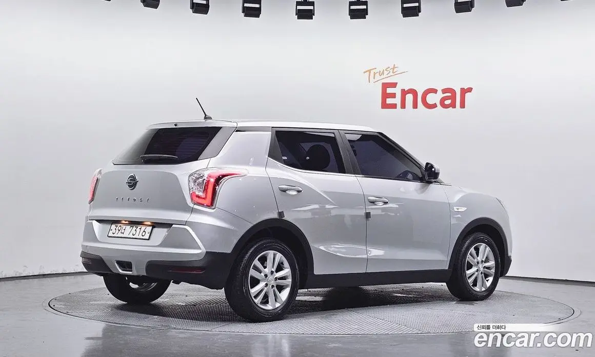 SsangYong TIBOLI 2017 1.6 автомат (гидро), фото 2 SsangYong TIBOLI 2017 1.6 автомат (гидро), фото 2