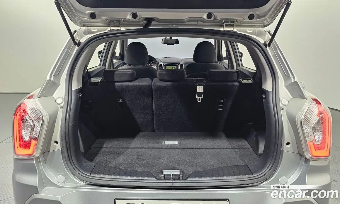 SsangYong TIBOLI 2017 1.6 автомат (гидро), фото 17 SsangYong TIBOLI 2017 1.6 автомат (гидро), фото 17