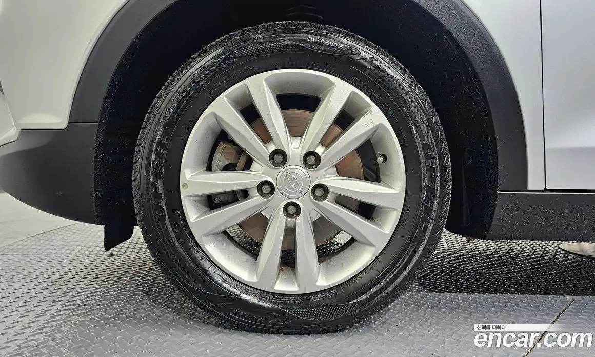 SsangYong TIBOLI 2017 1.6 автомат (гидро), фото 5 SsangYong TIBOLI 2017 1.6 автомат (гидро), фото 5