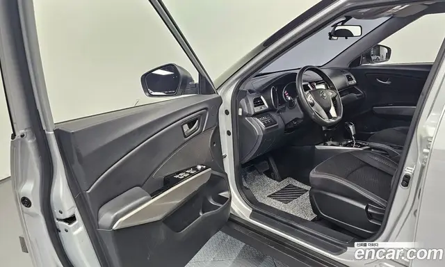 SsangYong TIBOLI 2017 1.6 автомат (гидро), миниатюра 10 SsangYong TIBOLI 2017 1.6 автомат (гидро), миниатюра 10