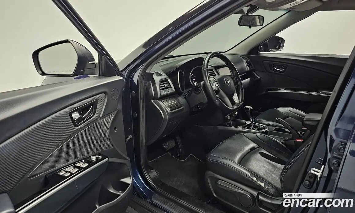 SsangYong TIBOLI 2018 1.6 автомат (гидро), фото 13