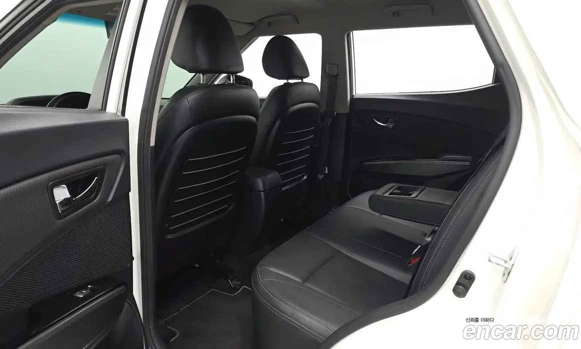 SsangYong TIBOLI 2019 1.5 автомат (гидро), фото 11 SsangYong TIBOLI 2019 1.5 автомат (гидро), фото 11