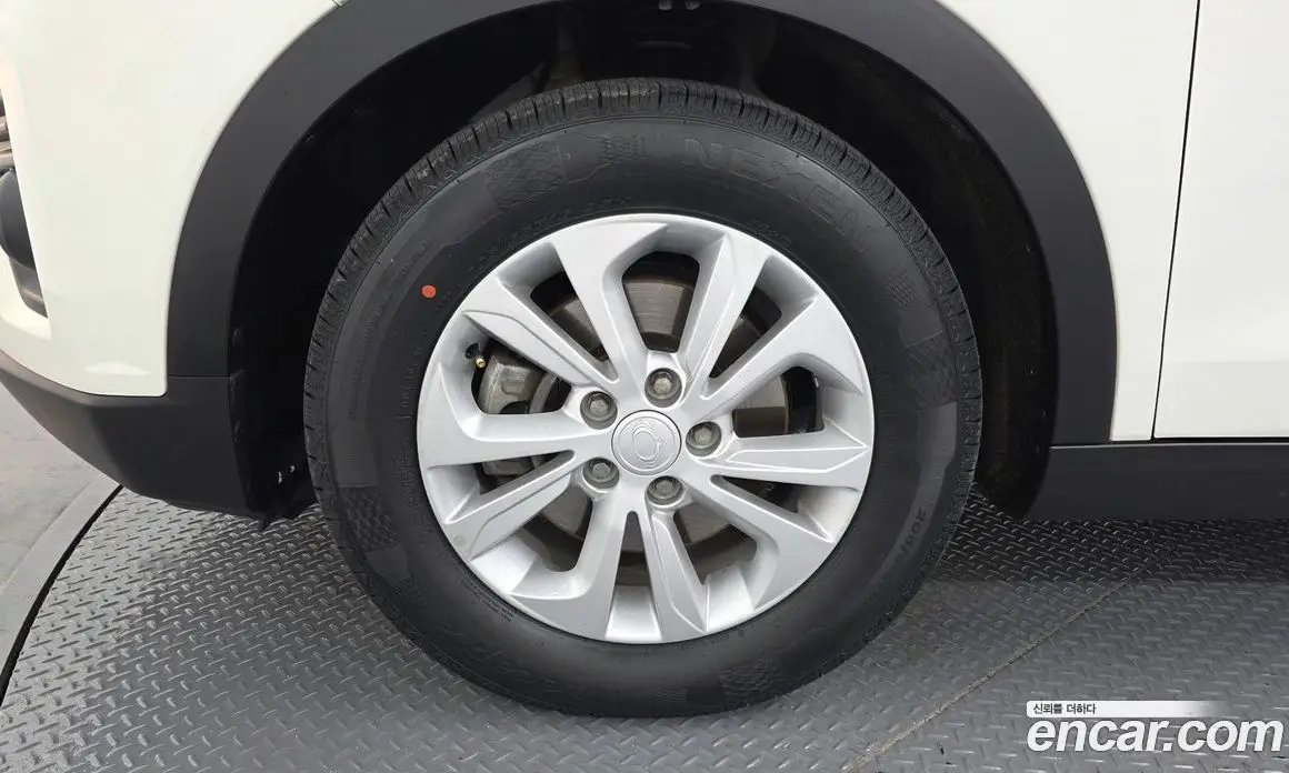 SsangYong TIBOLI 2019 1.5 автомат (гидро), фото 5 SsangYong TIBOLI 2019 1.5 автомат (гидро), фото 5