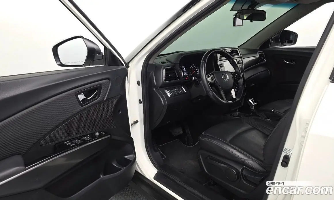 SsangYong TIBOLI 2019 1.5 автомат (гидро), фото 10 SsangYong TIBOLI 2019 1.5 автомат (гидро), фото 10