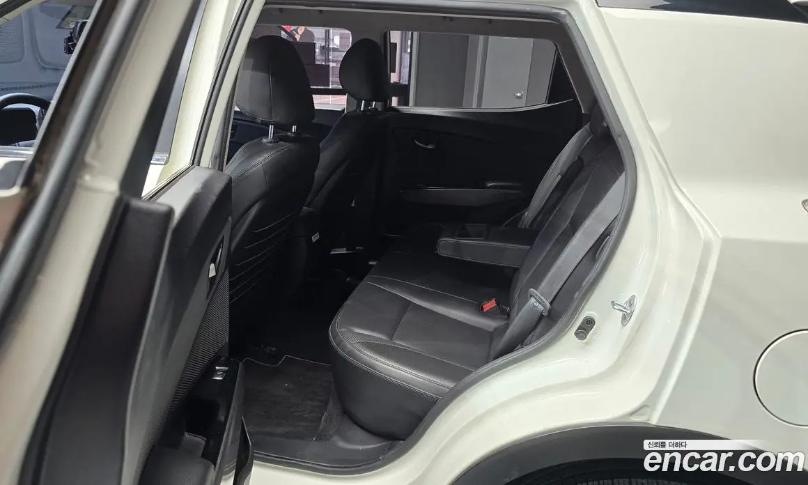SsangYong TIBOLI 2020 1.5 автомат (гидро), фото 12 SsangYong TIBOLI 2020 1.5 автомат (гидро), фото 12