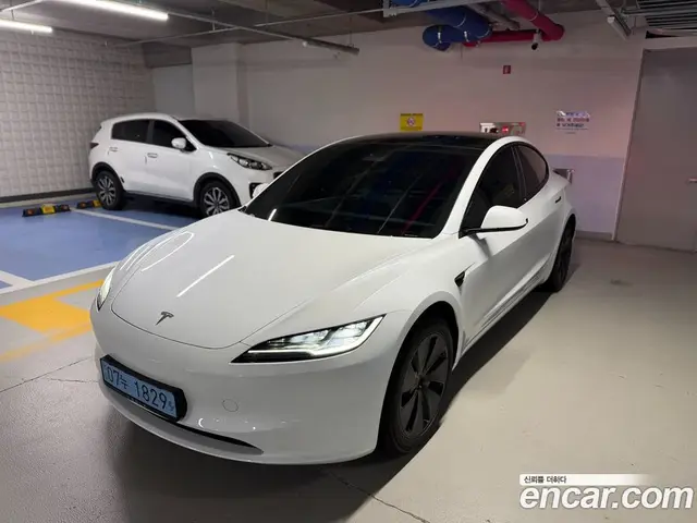 Tesla Model 3 2025 автомат (гидро), миниатюра 1