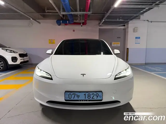Tesla Model 3 2025 автомат (гидро), миниатюра 2