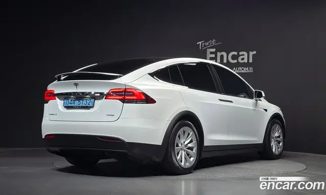 Tesla Model X 2018 0.3 автомат (гидро), миниатюра 2 Tesla Model X 2018 0.3 автомат (гидро), миниатюра 2