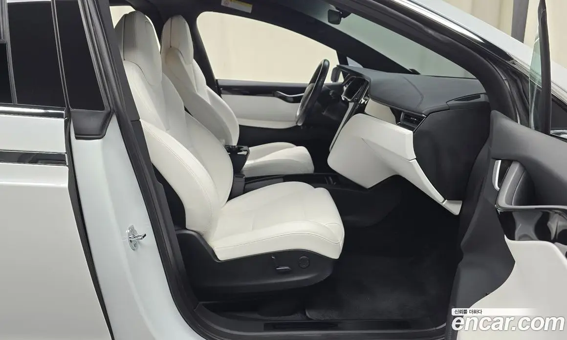 Tesla Model X 2018 0.3 автомат (гидро), фото 17 Tesla Model X 2018 0.3 автомат (гидро), фото 17