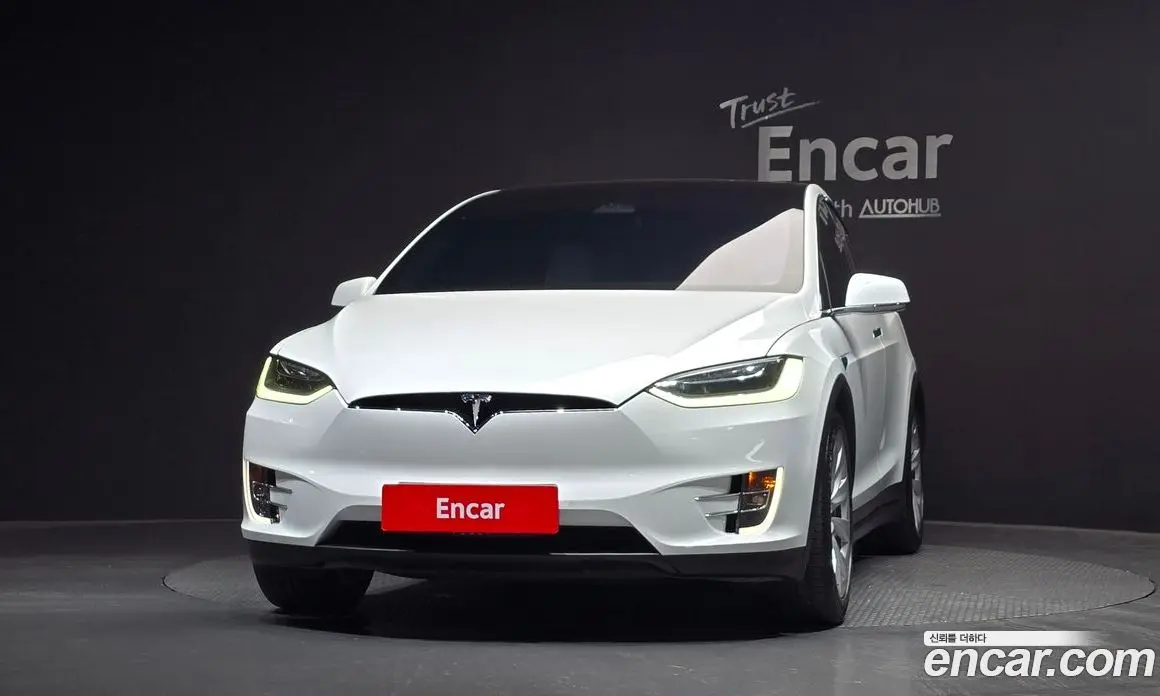 Tesla Model X 2018 0.3 автомат (гидро), фото 3 Tesla Model X 2018 0.3 автомат (гидро), фото 3