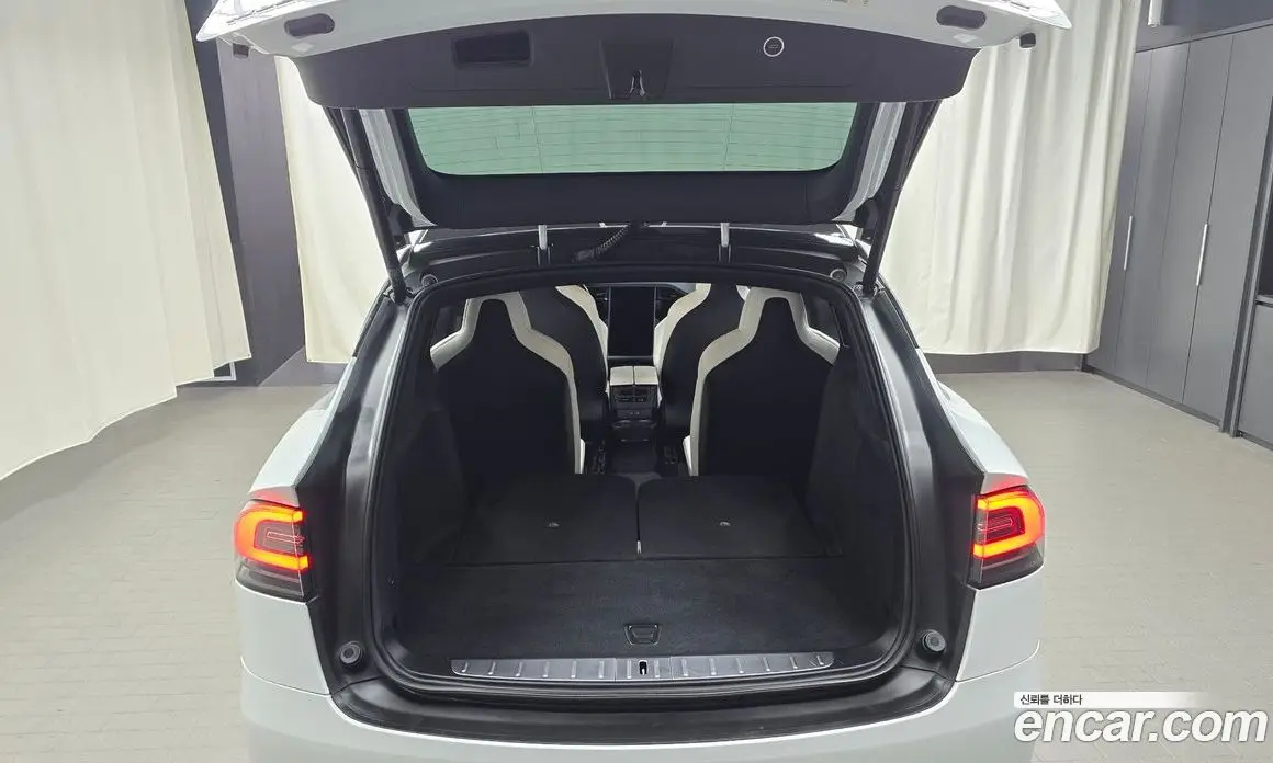 Tesla Model X 2018 0.3 автомат (гидро), фото 26 Tesla Model X 2018 0.3 автомат (гидро), фото 26
