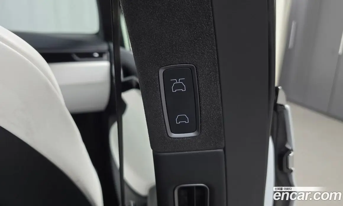 Tesla Model X 2018 0.3 автомат (гидро), фото 30 Tesla Model X 2018 0.3 автомат (гидро), фото 30