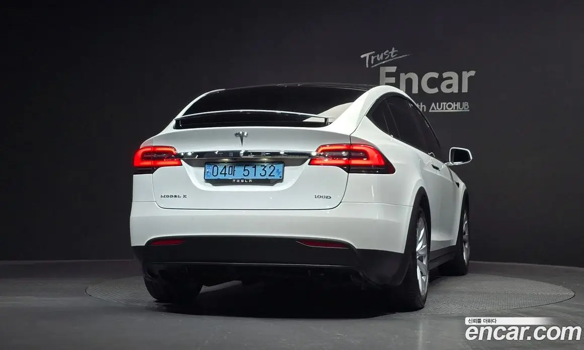 Tesla Model X 2018 0.3 автомат (гидро), фото 4 Tesla Model X 2018 0.3 автомат (гидро), фото 4