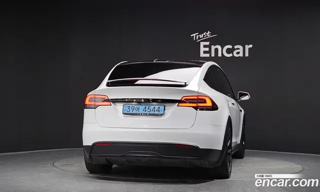 Tesla Model X 2023 0.3 автомат (гидро), миниатюра 4