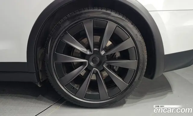 Tesla Model X 2023 0.3 автомат (гидро), миниатюра 7