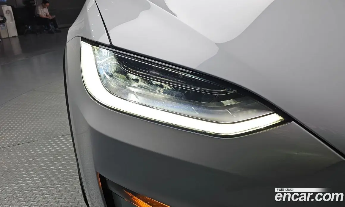 Tesla Model X 2023 0.3 автомат (гидро), фото 8