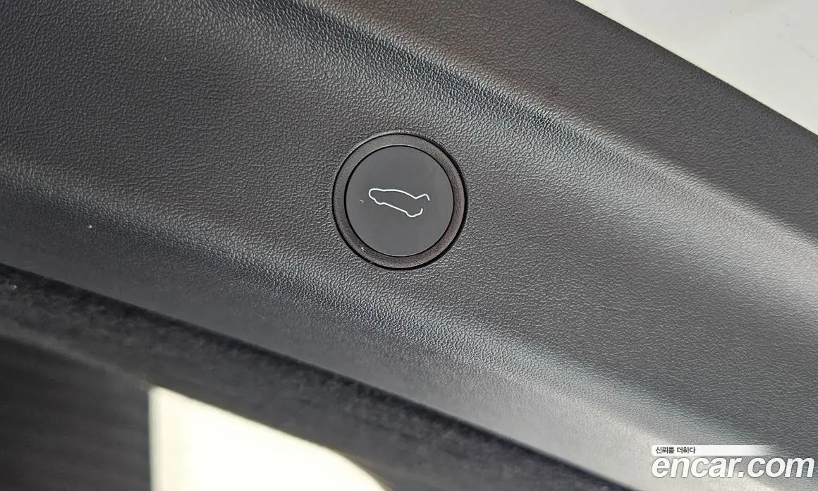 Tesla Model Y 2023 0.2 автомат (гидро), фото 20 Tesla Model Y 2023 0.2 автомат (гидро), фото 20