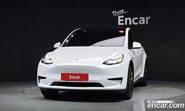 Tesla Model Y 2023 0.2 автомат (гидро), миниатюра 3 Tesla Model Y 2023 0.2 автомат (гидро), миниатюра 3