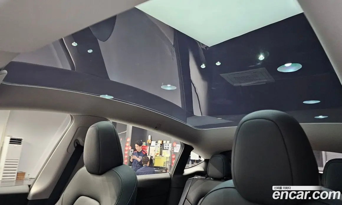 Tesla Model Y 2023 0.2 автомат (гидро), фото 31 Tesla Model Y 2023 0.2 автомат (гидро), фото 31