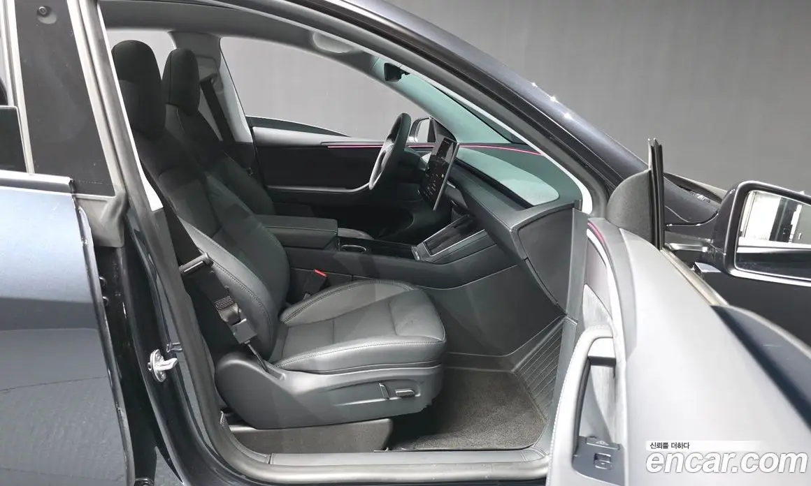 Tesla Model Y 2025 0.2 автомат (гидро), фото 17 Tesla Model Y 2025 0.2 автомат (гидро), фото 17