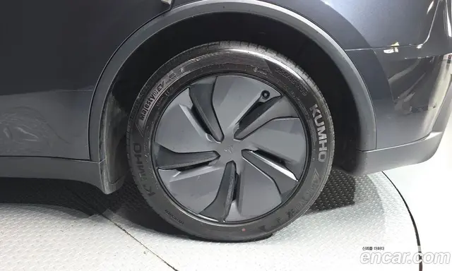 Tesla Model Y 2025 0.2 автомат (гидро), миниатюра 7 Tesla Model Y 2025 0.2 автомат (гидро), миниатюра 7