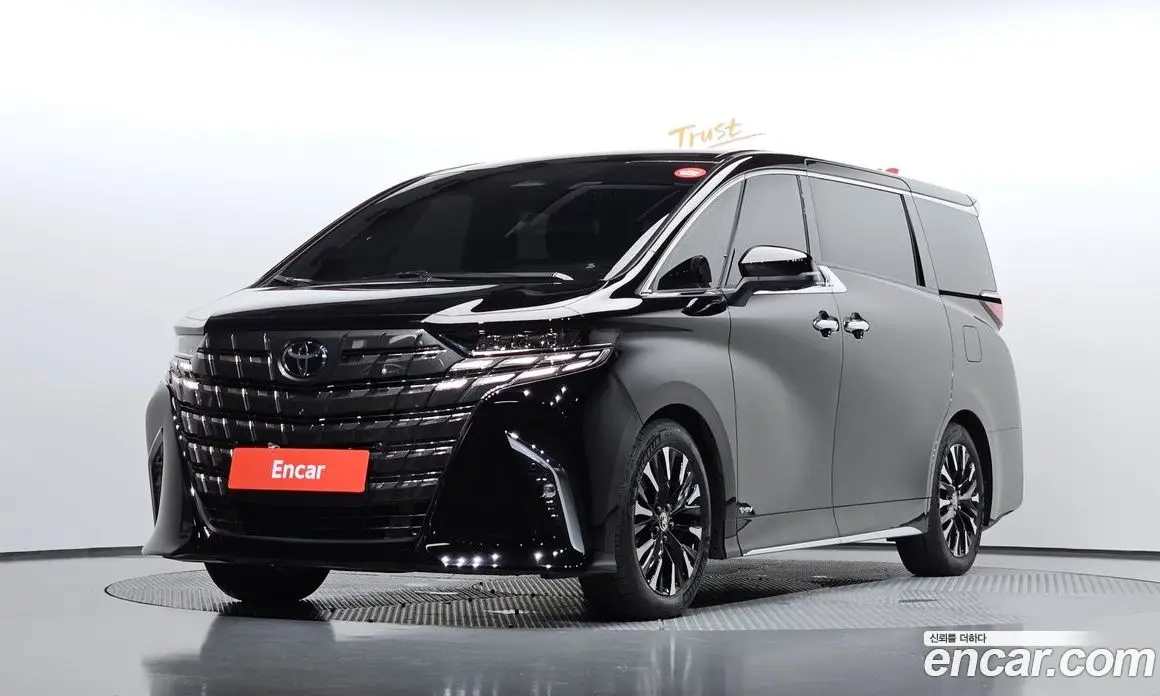 Toyota Alphard 2024 2.5 автомат (гидро), фото 1 Toyota Alphard 2024 2.5 автомат (гидро), фото 1