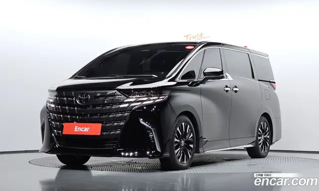 Toyota Alphard, 2024, 41 682 км Toyota Alphard, 2024, 41 682 км
