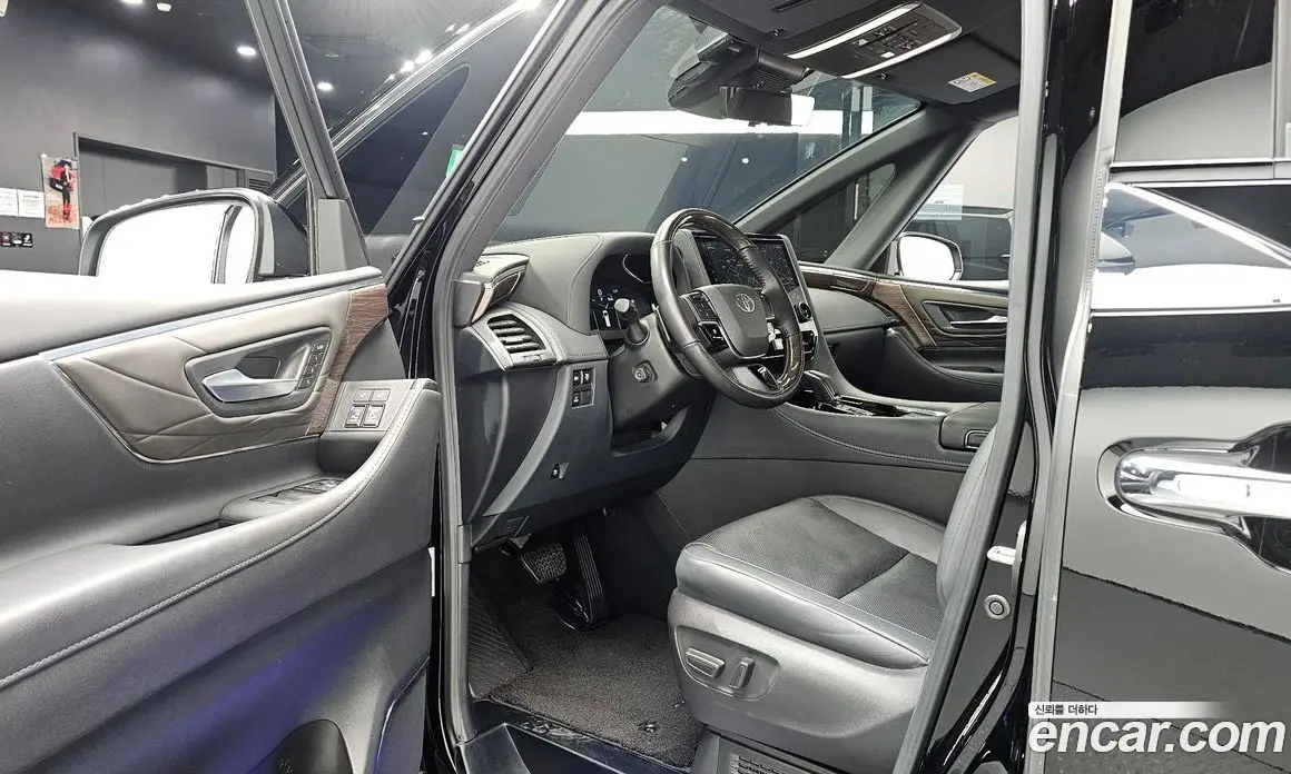 Toyota Alphard 2024 2.5 автомат (гидро), фото 13 Toyota Alphard 2024 2.5 автомат (гидро), фото 13