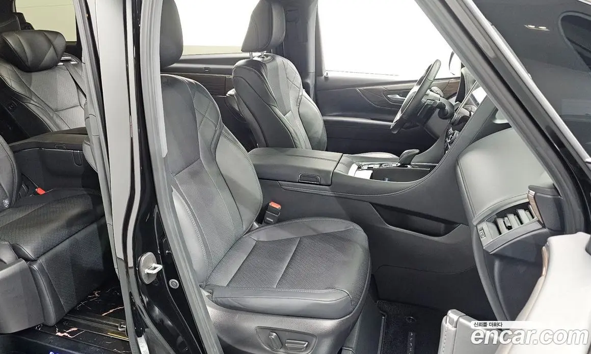 Toyota Alphard 2024 2.5 автомат (гидро), фото 16 Toyota Alphard 2024 2.5 автомат (гидро), фото 16