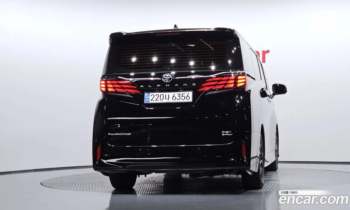 Toyota Alphard 2024 2.5 автомат (гидро), фото 4 Toyota Alphard 2024 2.5 автомат (гидро), фото 4