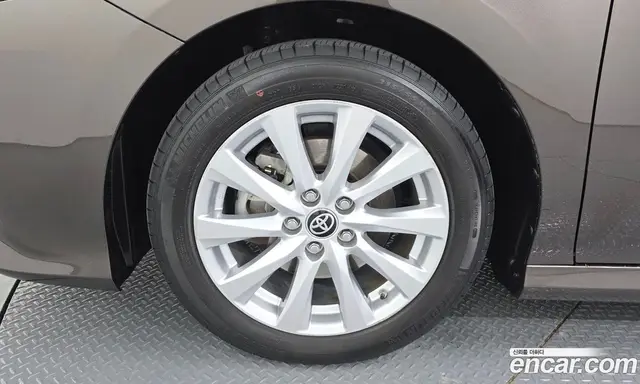 Toyota Camry 2020 2.5 автомат (гидро), миниатюра 5 Toyota Camry 2020 2.5 автомат (гидро), миниатюра 5