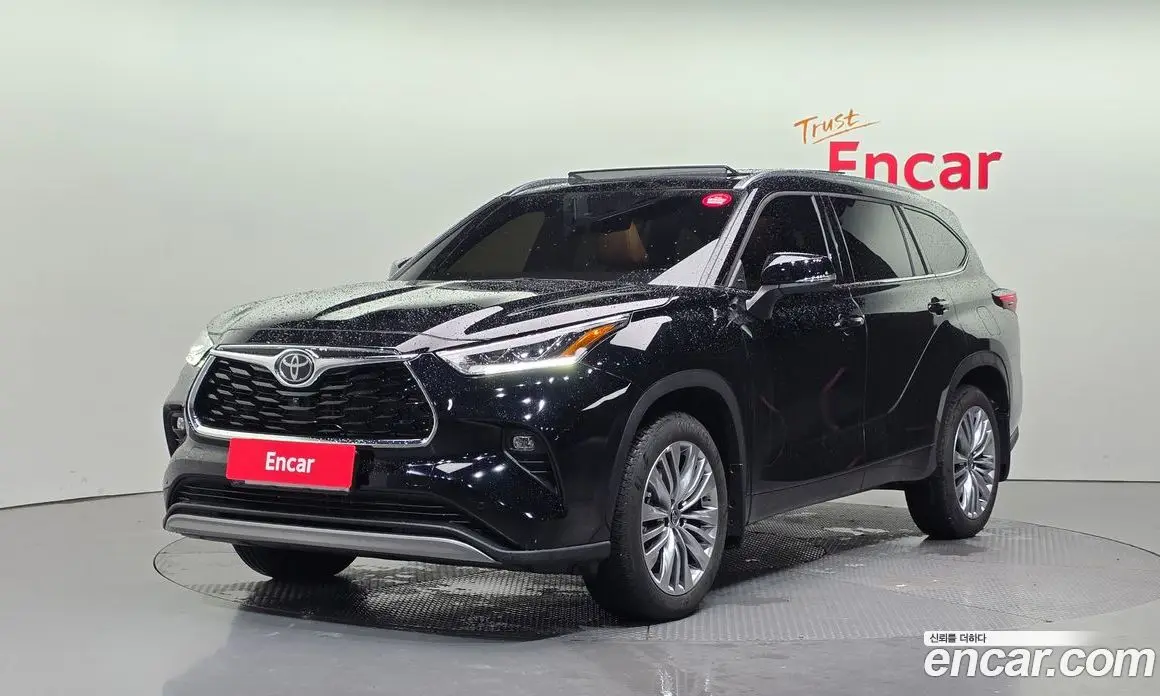 Toyota Highlander 2025 2.5 автомат (гидро), фото 1 Toyota Highlander 2025 2.5 автомат (гидро), фото 1