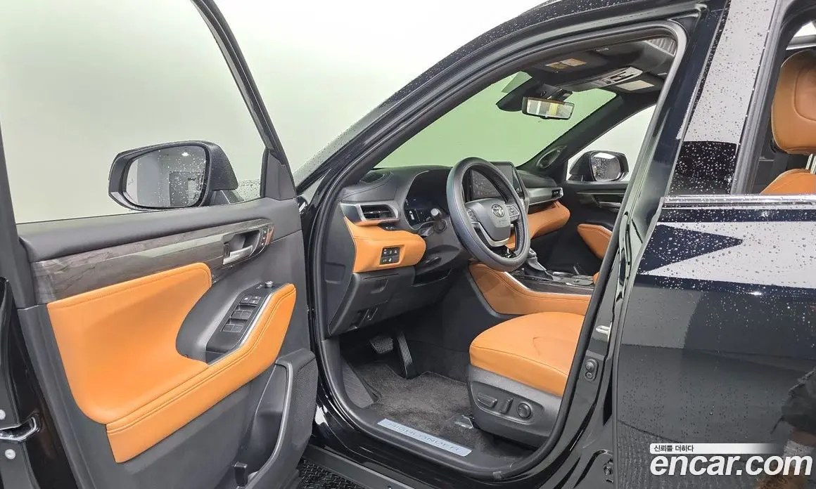 Toyota Highlander 2025 2.5 автомат (гидро), фото 19 Toyota Highlander 2025 2.5 автомат (гидро), фото 19