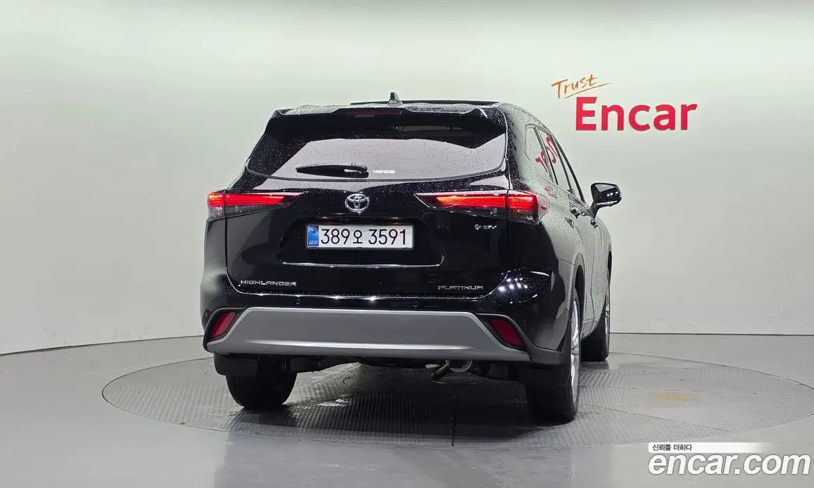 Toyota Highlander 2025 2.5 автомат (гидро), фото 4 Toyota Highlander 2025 2.5 автомат (гидро), фото 4