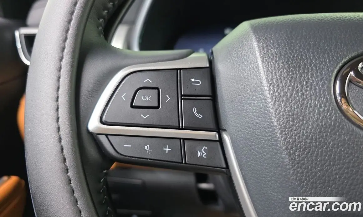Toyota Highlander 2025 2.5 автомат (гидро), фото 31 Toyota Highlander 2025 2.5 автомат (гидро), фото 31