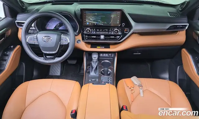 Toyota Highlander 2025 2.5 автомат (гидро), миниатюра 10 Toyota Highlander 2025 2.5 автомат (гидро), миниатюра 10