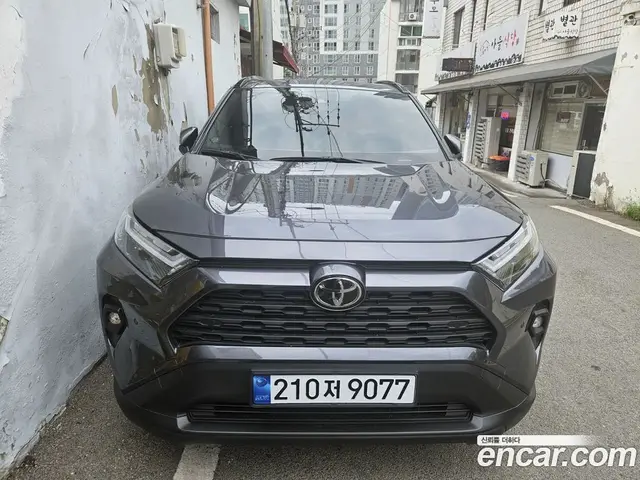 Toyota RAV4 2025 2.5 автомат (гидро), миниатюра 1 Toyota RAV4 2025 2.5 автомат (гидро), миниатюра 1