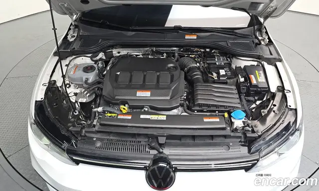 Volkswagen Golf 2023 2.0 автомат (гидро), миниатюра 6 Volkswagen Golf 2023 2.0 автомат (гидро), миниатюра 6