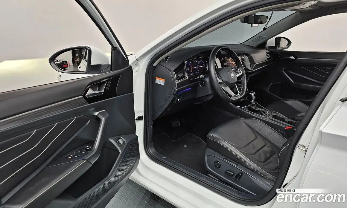 Volkswagen Jetta 2024 1.5 автомат (гидро), фото 13 Volkswagen Jetta 2024 1.5 автомат (гидро), фото 13