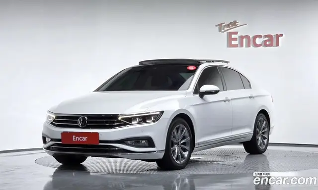 Volkswagen Passat 2021 2.0 автомат (гидро), миниатюра 1 Volkswagen Passat 2021 2.0 автомат (гидро), миниатюра 1