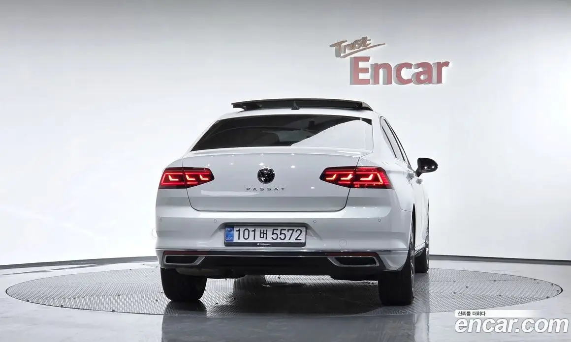 Volkswagen Passat 2021 2.0 автомат (гидро), фото 4 Volkswagen Passat 2021 2.0 автомат (гидро), фото 4