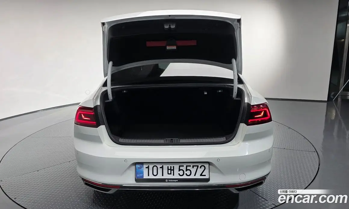 Volkswagen Passat 2021 2.0 автомат (гидро), фото 35 Volkswagen Passat 2021 2.0 автомат (гидро), фото 35
