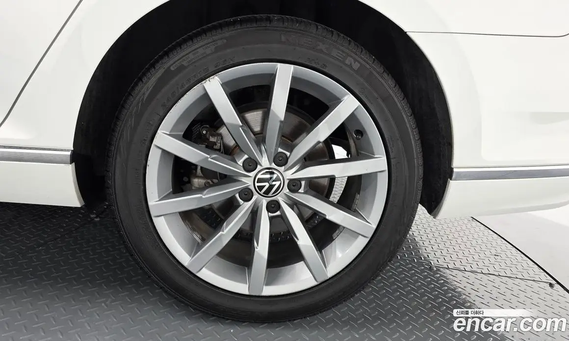 Volkswagen Passat 2021 2.0 автомат (гидро), фото 7 Volkswagen Passat 2021 2.0 автомат (гидро), фото 7